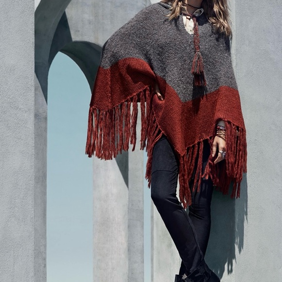Hooded Fringe Poncho - Picture 2 of 7